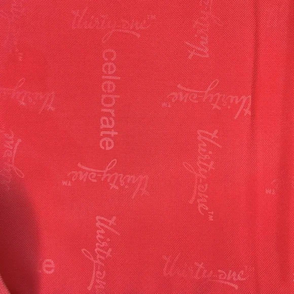 THIRTY-ONE Pink & White Tri-Fold Notebook Tablet iPad Case - Picture 5 of 6